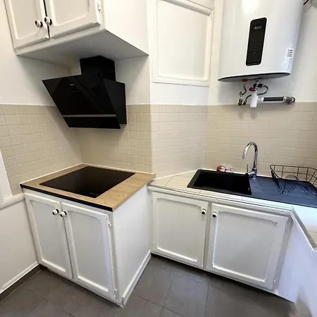 C Ot Maison De La Place - Old Town Apartman