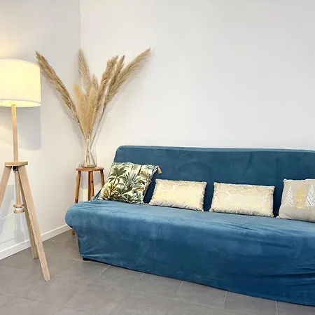 C Ot Maison De La Place - Old Town