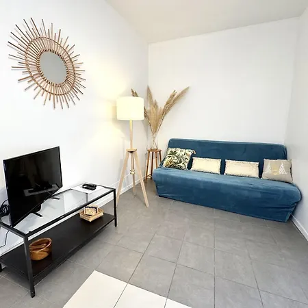 C Ot Maison De La Place - Old Town Apartamento *